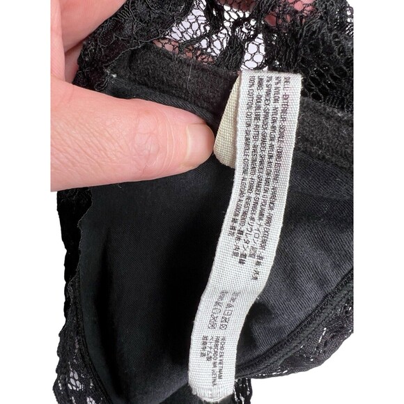 Women’s Free People Set of Two Lace Bandeau Bras Pull On Top Black Size M/L - Picture 6 of 11